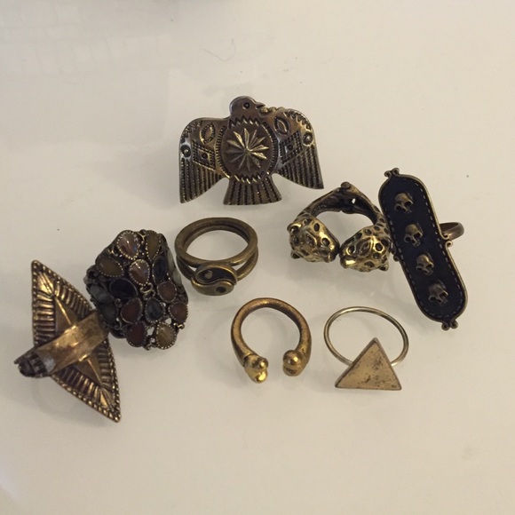 Assorted Brandy Melville rings