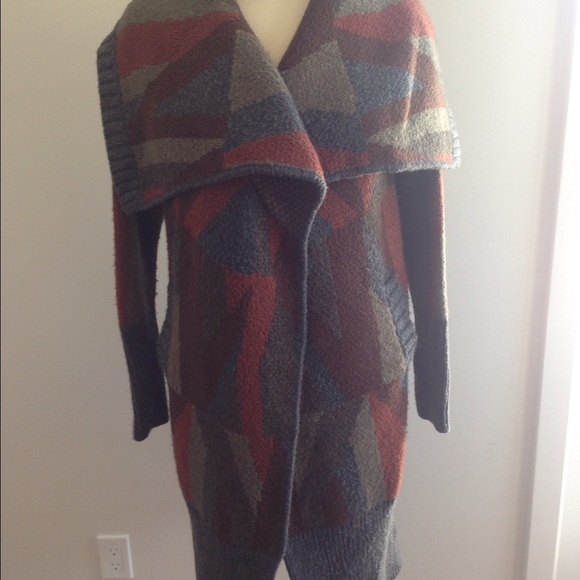 Line Sweater Coat