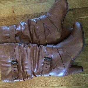 Worn once Brown women's heeled boots