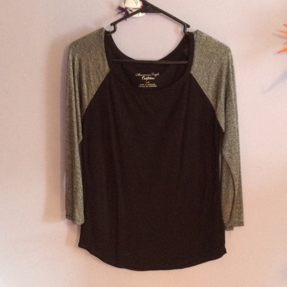American Eagle Outfitters Tops - American Eagle 3/4 sleeve raglan shirt