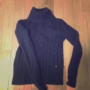 Lamb wool sweater