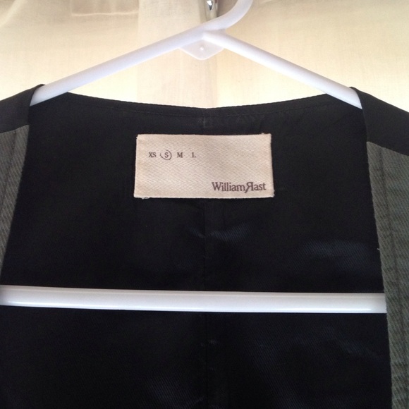 William Rast Cropped Vest - Picture 2 of 3