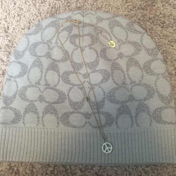 JUICY COUTURE PEACE NECKLACE