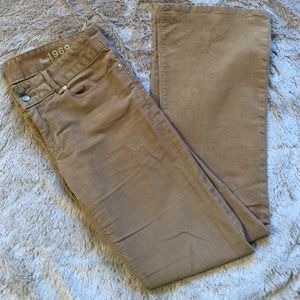 GAP size 6 Perfect Boot Tan Corduroy Pants