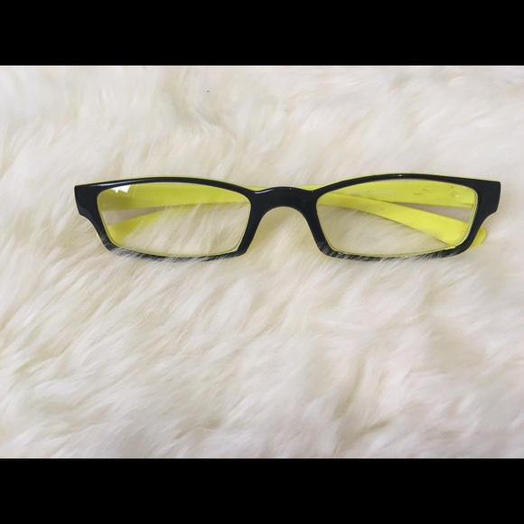 Non-Prescription Retro Glasses