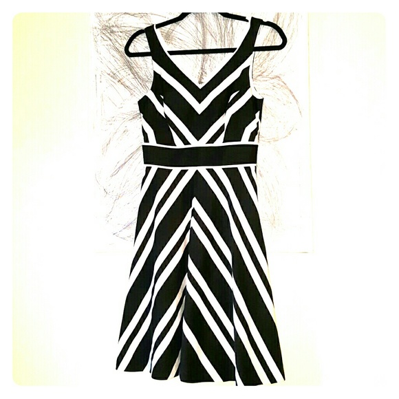 White House Black Market Dress