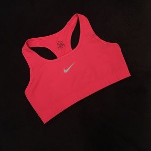 Nike Pro Neon Sports Bra