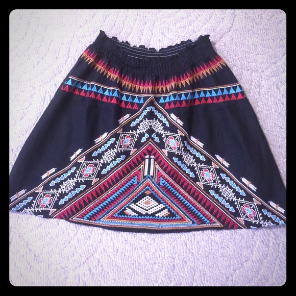 JW Los Angeles Dresses & Skirts - Embroidered Aztec skirt