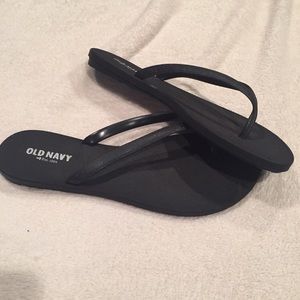💜NWT💜 Old Navy flip flops