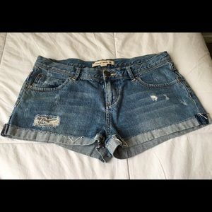Forever 21 distressed shorts