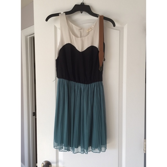 Super cute everyday dress