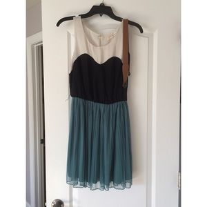 Super cute everyday dress