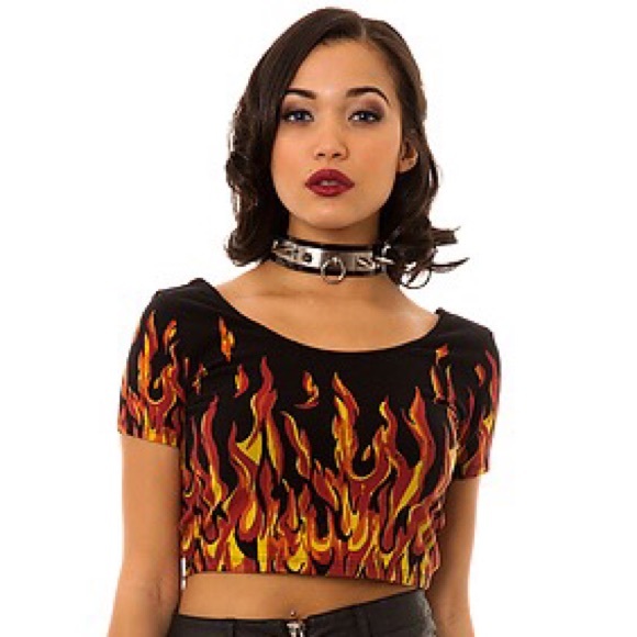 UNIF Tops - Unif flame crop top