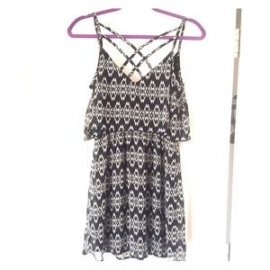 Chevron black and white dress!