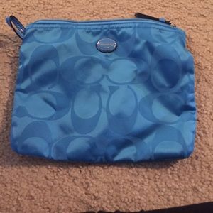 Mini coach travel/makeup bag