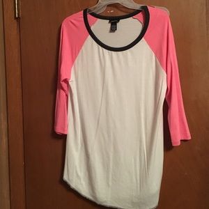 Baseball tee