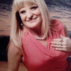 Meet your Posher, Sherry