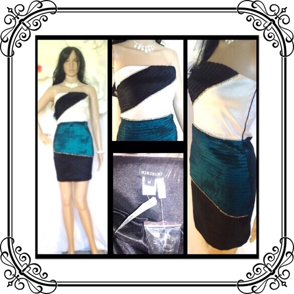 ⭕️SOLD ON A BUNDLE🚫 - Picture 4 of 4