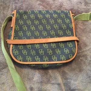 Dooney and Bourke purse. No stains.