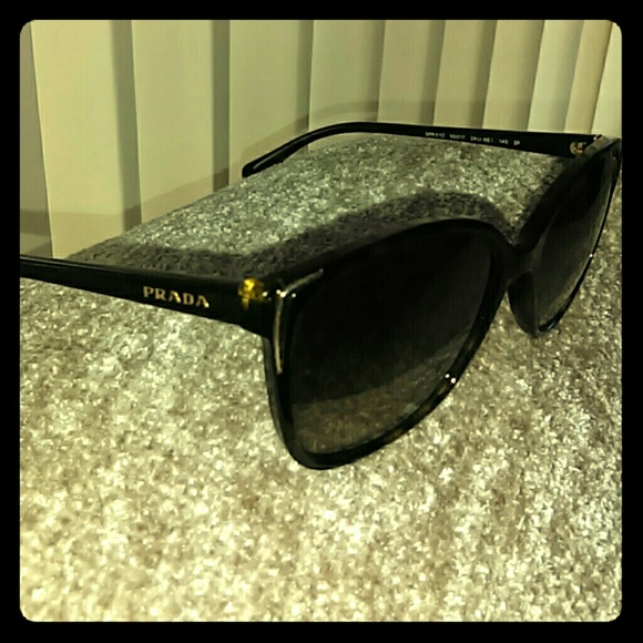 Updated!!! Prada sunglasses