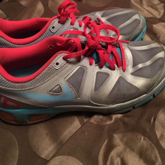 Shoes - Picture 1 of 1