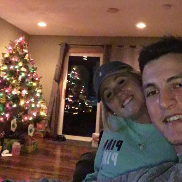 Meet your Posher, Paige - Picture 1 of 1