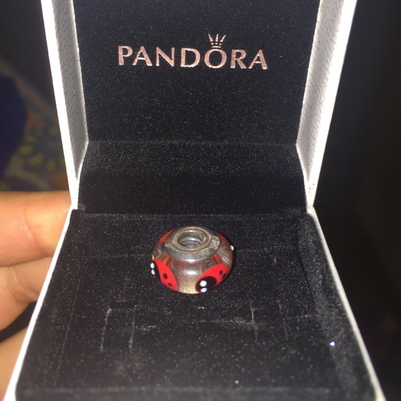 Pandora murano charm