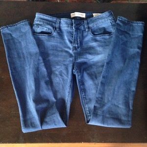 Bullhead skinny jeans