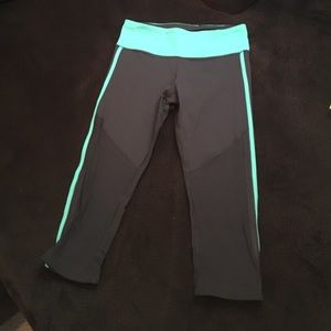 Lululemon Capri Workout Leggings