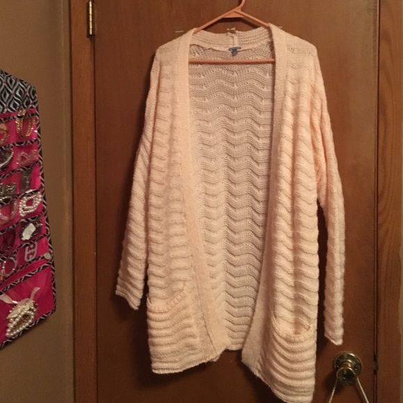 Sweater - Picture 1 of 1