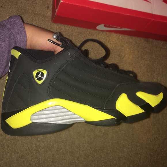 Air Jordan 14 retro "thunder"