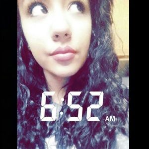 Meet your Posher, Aurora