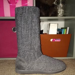 grey boots
