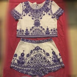 Patterned blue and white crop top and shorts set
