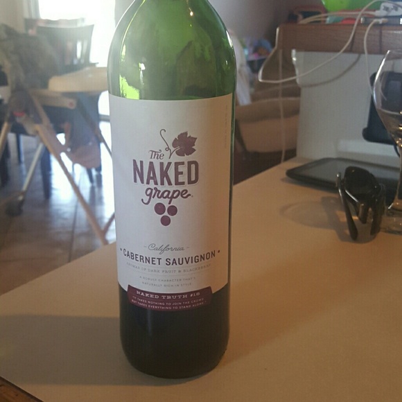 Meet your Posher, Erika - Picture 1 of 1