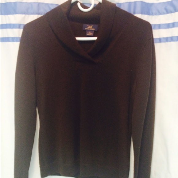 Brown brooks brothers sweater