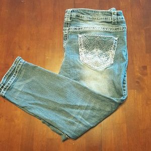 Acid wash, distressed capris