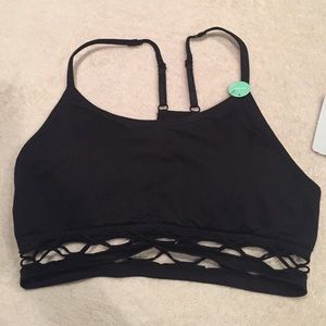 Black sports bra