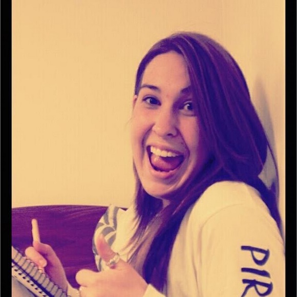 Meet your Posher, Megan - Picture 1 of 1