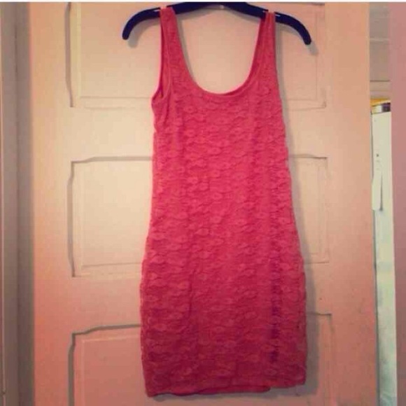 🔵 sale 🔵 NWOT coral lace bodycon dress - Picture 2 of 2