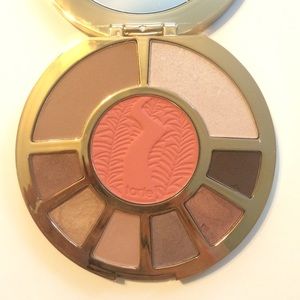 Like new Tarte "Showstopper" palette!!!