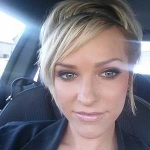 Meet your Posher, Tiara