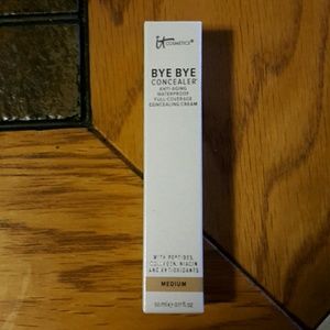 Bye bye concealer new never opened