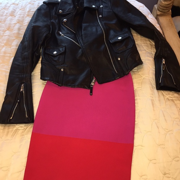 ✨SALE✨Pink and red BCBG pencil skirt.