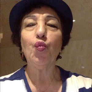 Meet your Posher, Gustavo