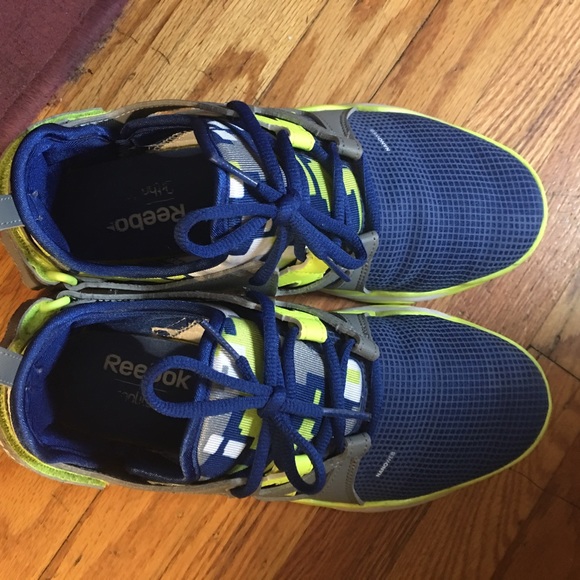 Reebok Shoes - Reebok size 8