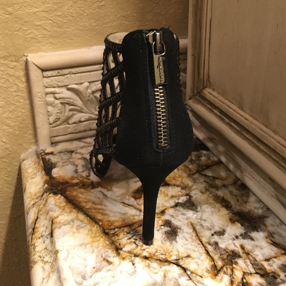 Michael Kors Yvonne Bootie in Black - Picture 3 of 4