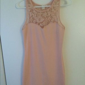 Pink lace bodycon dress