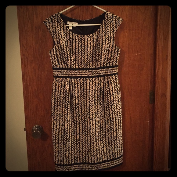 Dress - Black & Tan