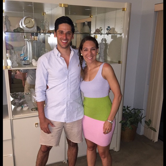 Meet your Posher, Lauren - Picture 2 of 3